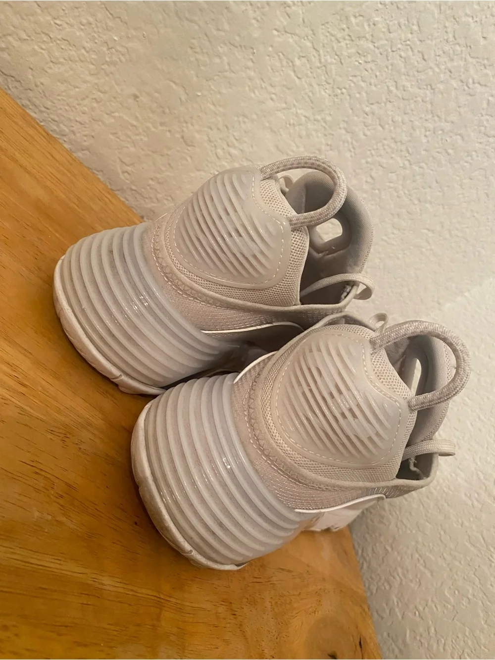 Nike Air Max 2090 sneakers